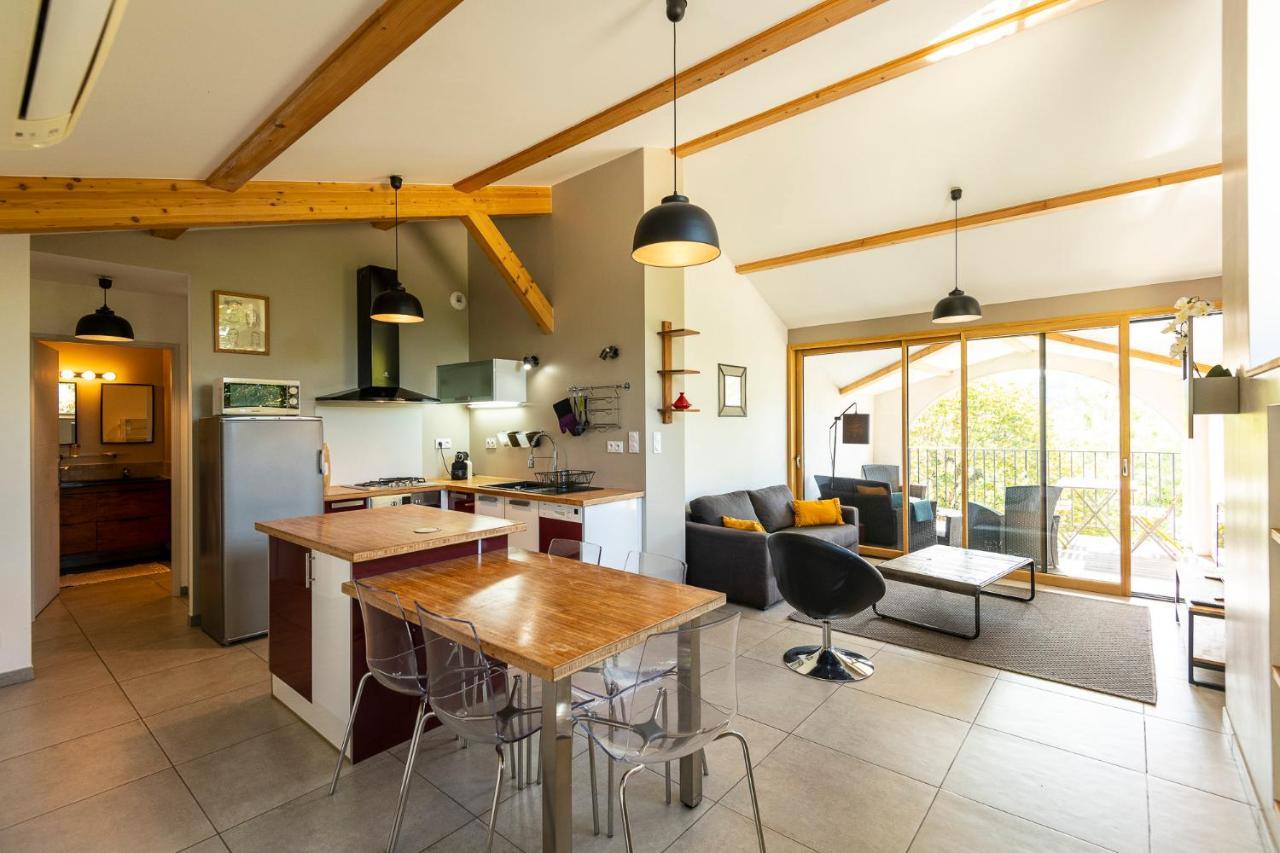 Appartement 4/6 Places Sud Ardeche Rosières Buitenkant foto